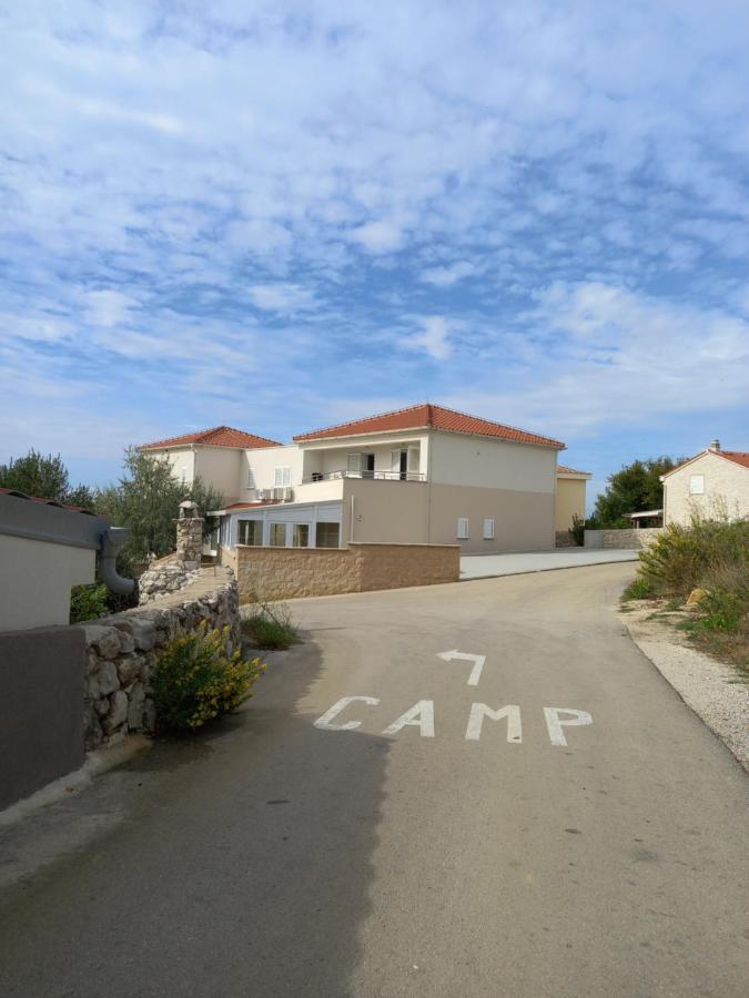 Sea Salt Apartment Novalja Exterior foto